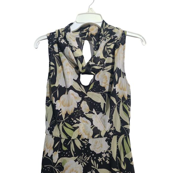 White House Black Market Halter Keyhole Button Back Dress NWT Size 4 - Picture 4 of 7